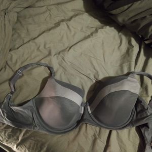 VS bra